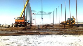 Аренда экскаватора погрузчика с ямобуром в Назарово цена от 1562 руб